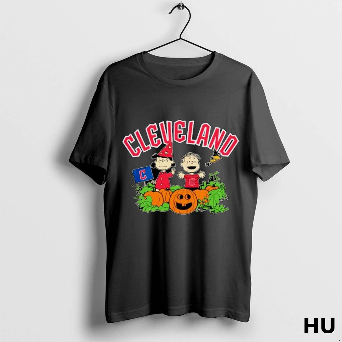 Official Cleveland Guardians X Peanuts Great Pumpkin Halloween 2025 Ornaments T Shirt
