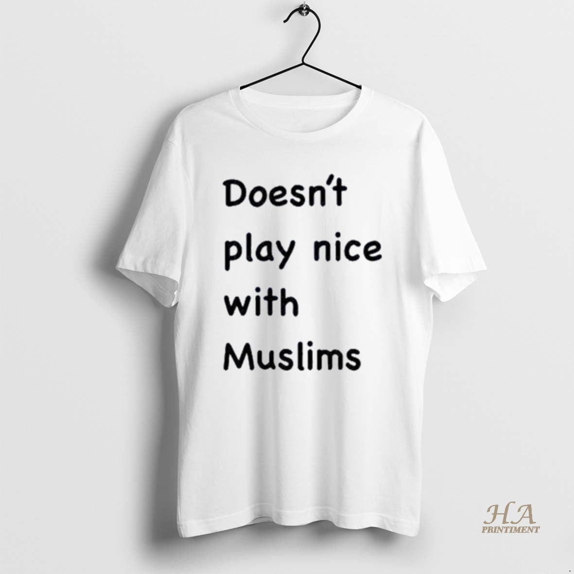 Official Doesnt Play Nice With Muslims