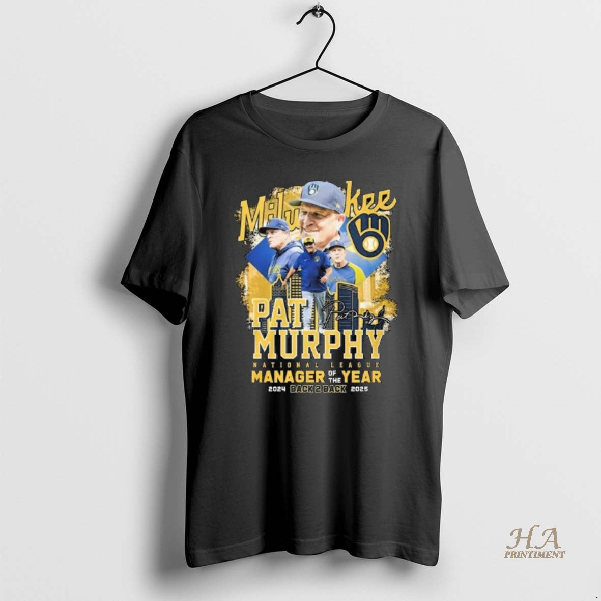 Official Milwaukee Brewers Pat Murphy Nlcs Manager Of The Year 2025 Signature Long Sleve