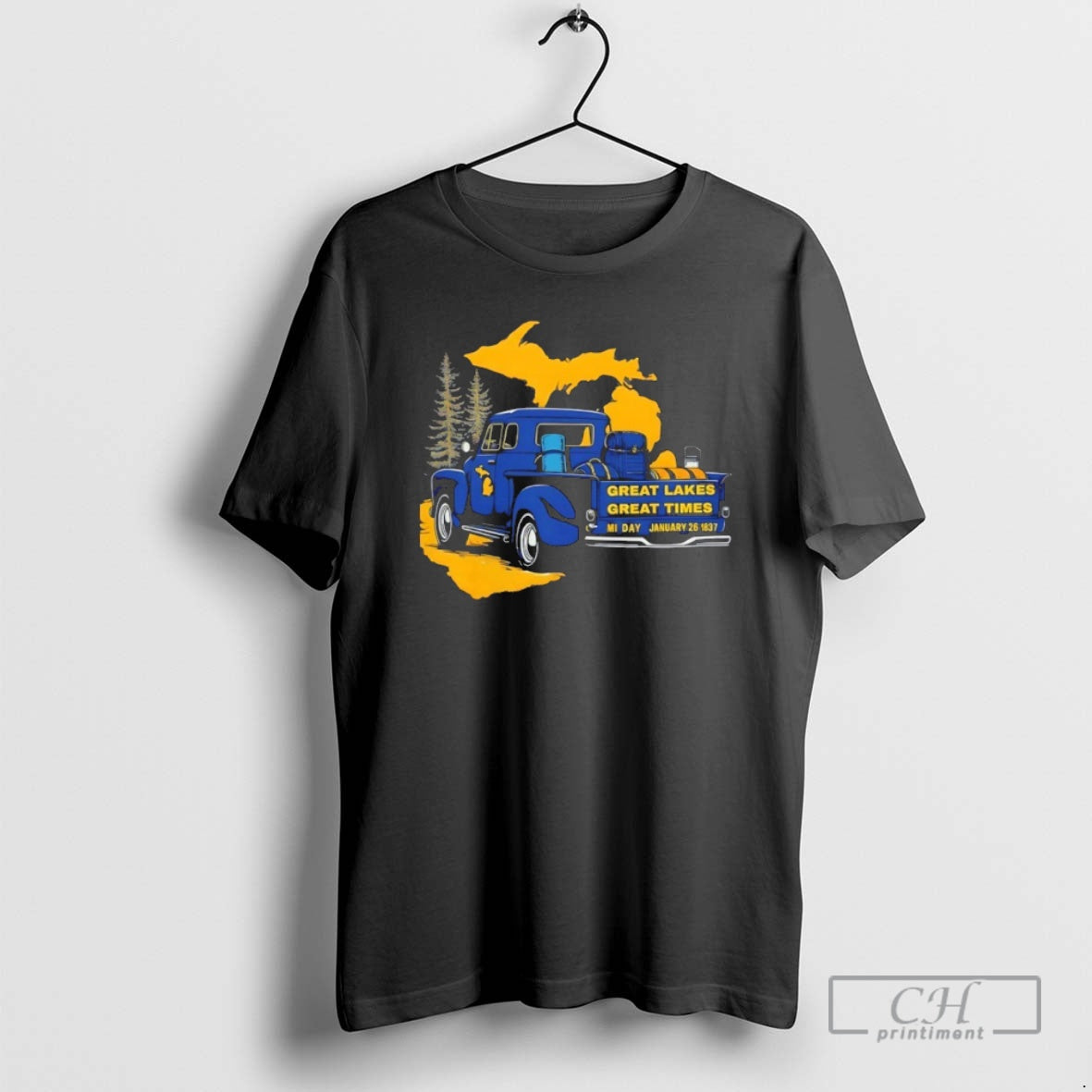 Premium Great Lakes Vintage Truck Michigan Map Retro Road Trip Great Times Shirt Sweater