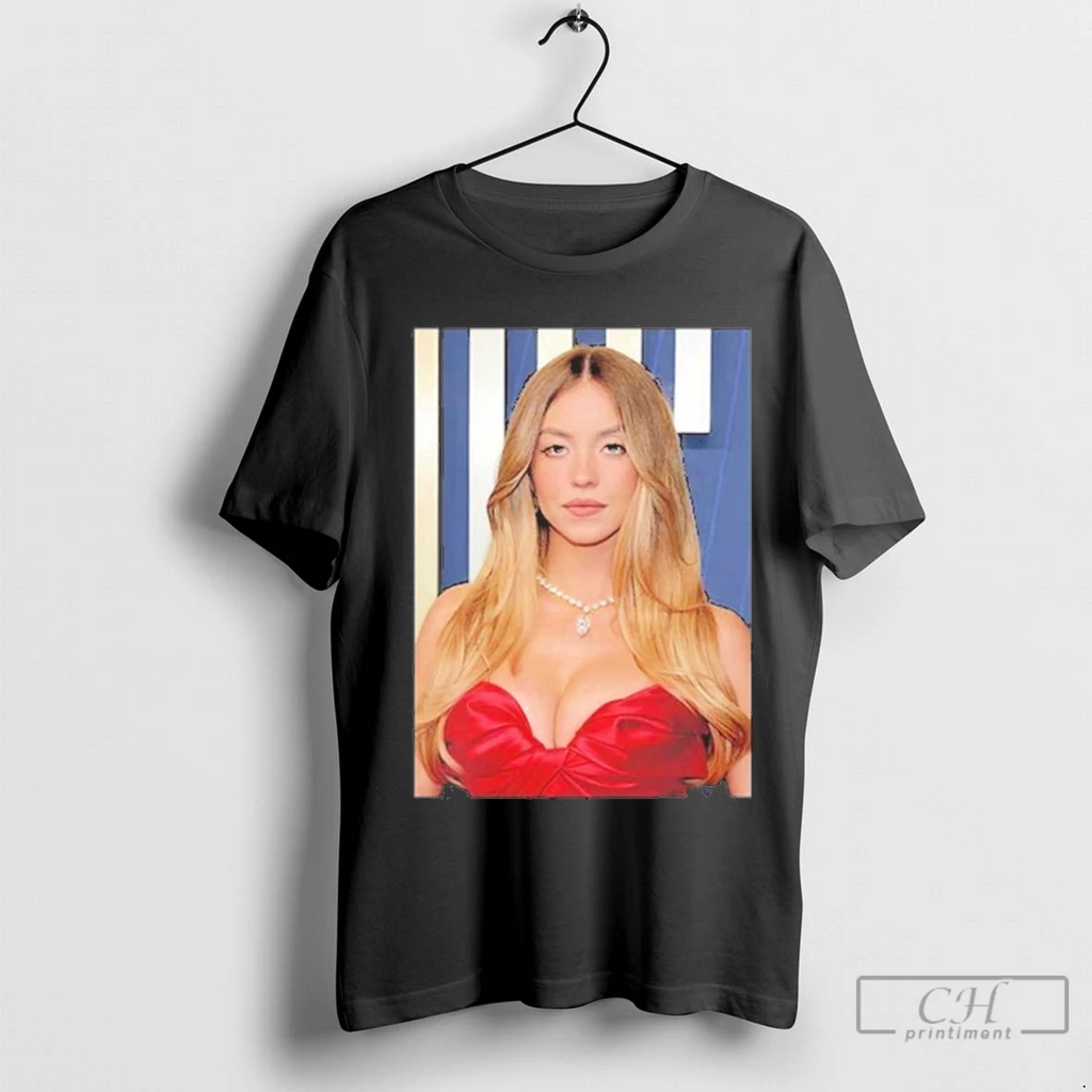 Sydney Sweeney Beauty Looks At Emmys 2025