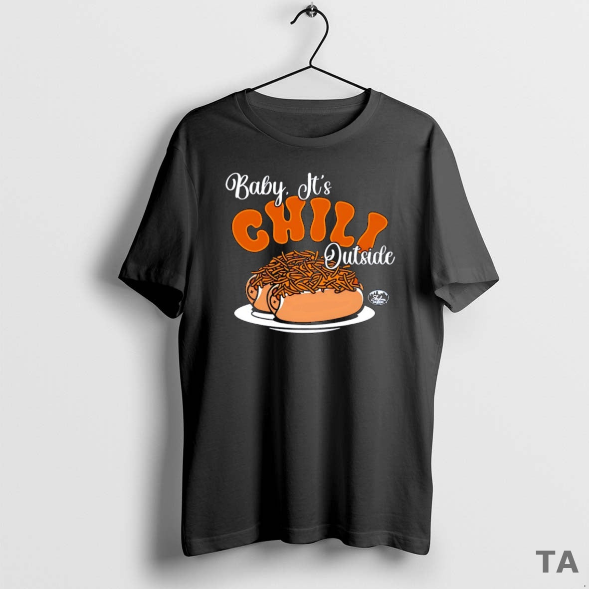 Top Baby Its Chili Outside T Shirt Sweater