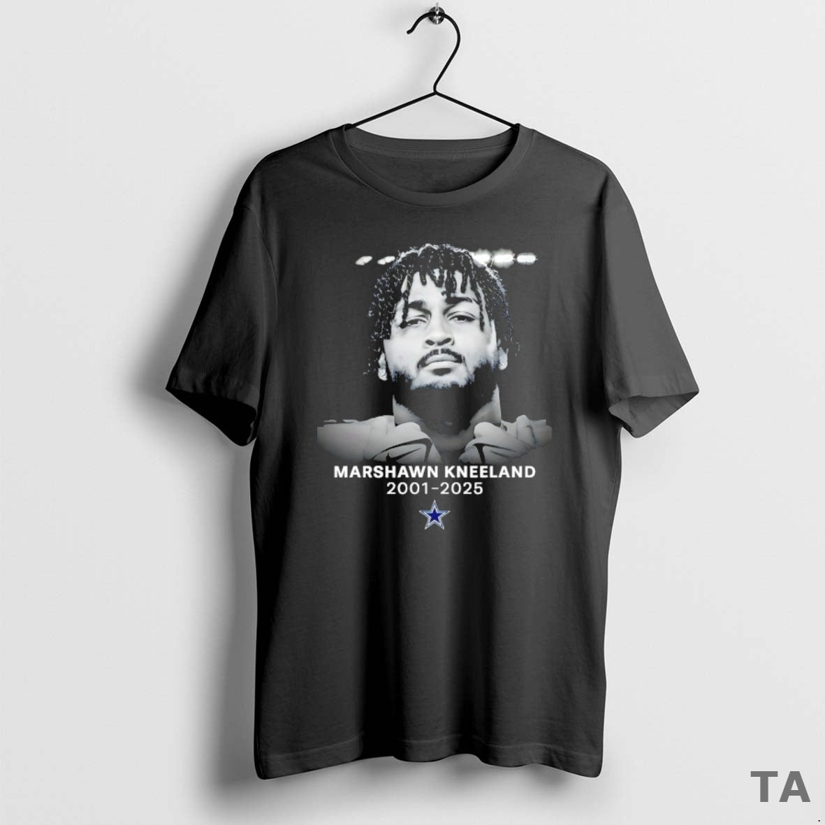 Top Marshawn Kneeland Dallas Cowboys Rip 2001 2025 T Shirt Sweater