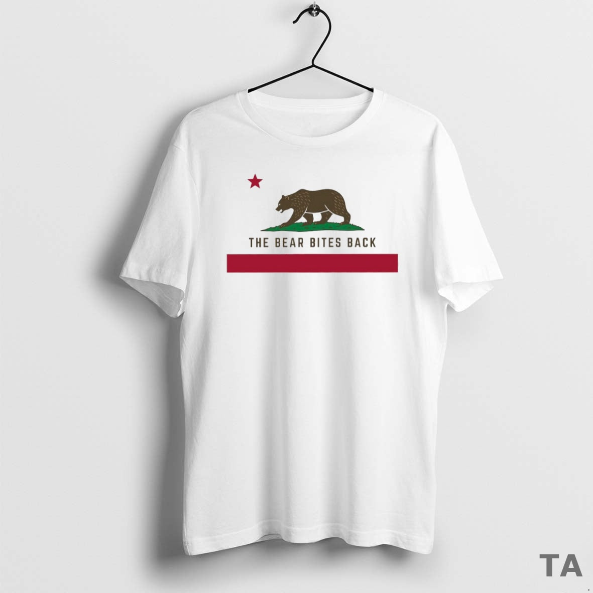 Top The Bear Bites Back California Bear Flag Circle T Shirt Sweater