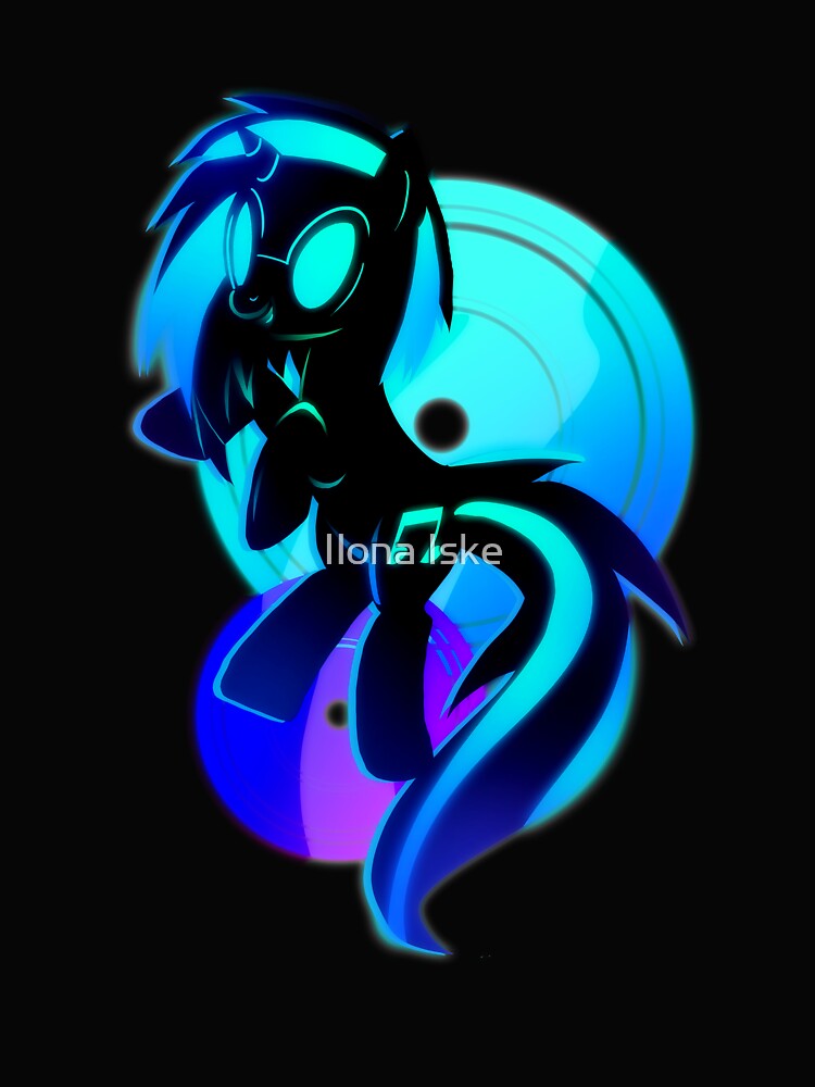 DJ Pon-3 by Ilona Iske