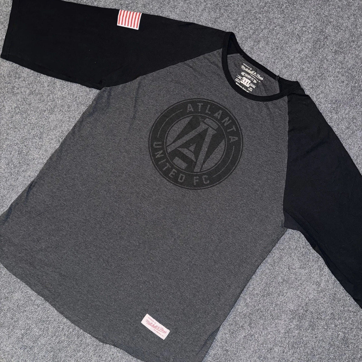 Mitchell And Ness Atlanta United FC Shirt Mens Size 3XL 3/4 Sleeve Tailored Fit Unisex , , , Long Sleeve Tee