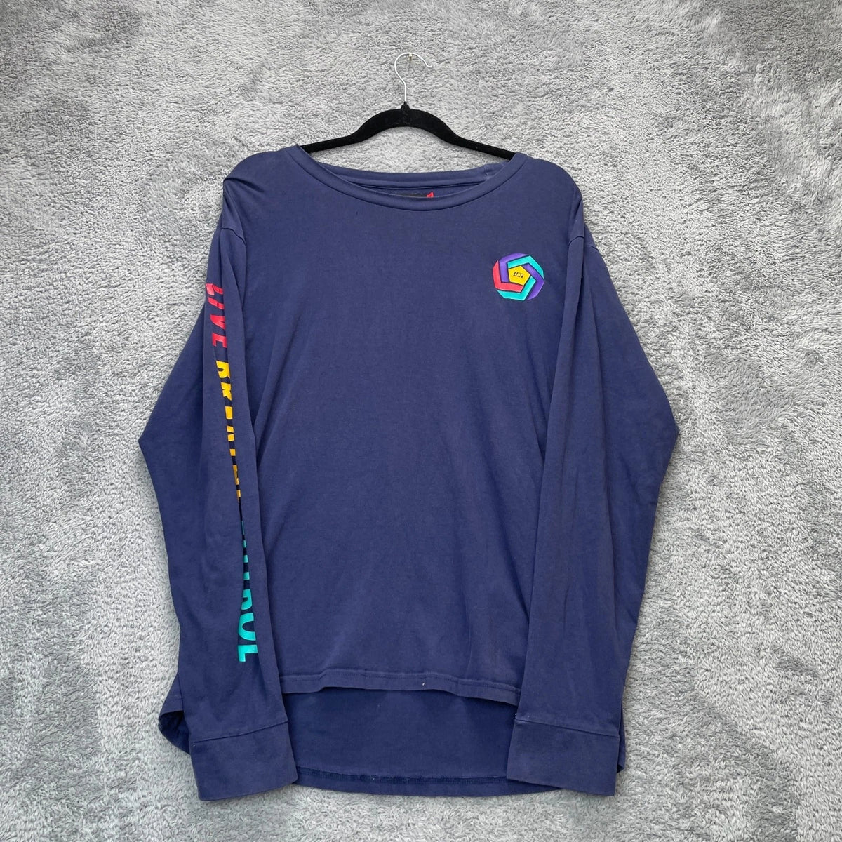 Live Breathe Futbol Shirt Mens Medium Blue Graphic Soccer Football Athleisure Unisex , , , Long Sleeve Tee