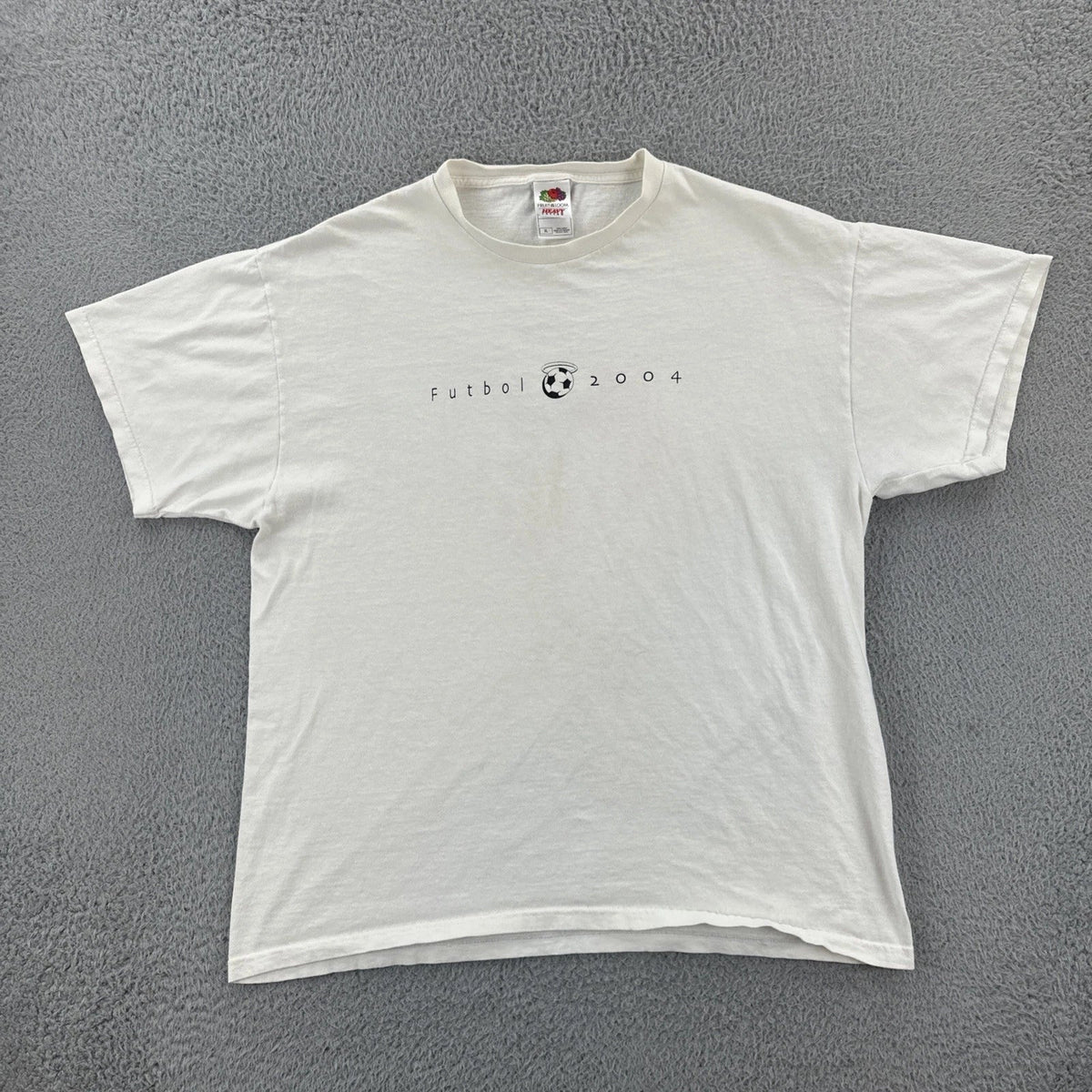 Vintage Fruit Of The Loom Mens XL White T Shirt Futbol 2004 East Graphic Tee 90s Unisex , , , Long Sleeve Tee