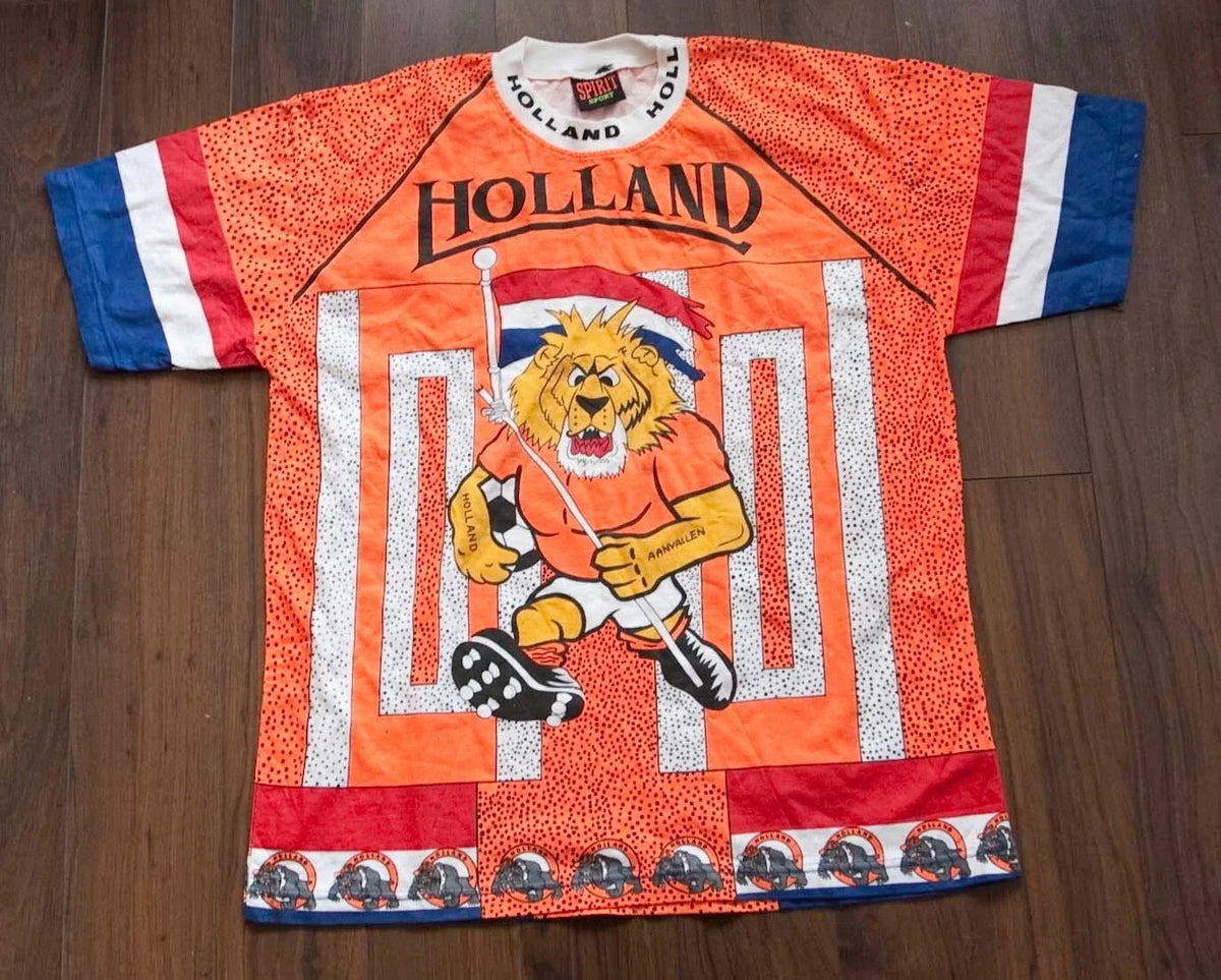 Holland Lion Soccer T Shirt Vintage All-over-print Size L Netherlands *35dG1130p Unisex , , , Long Sleeve Tee