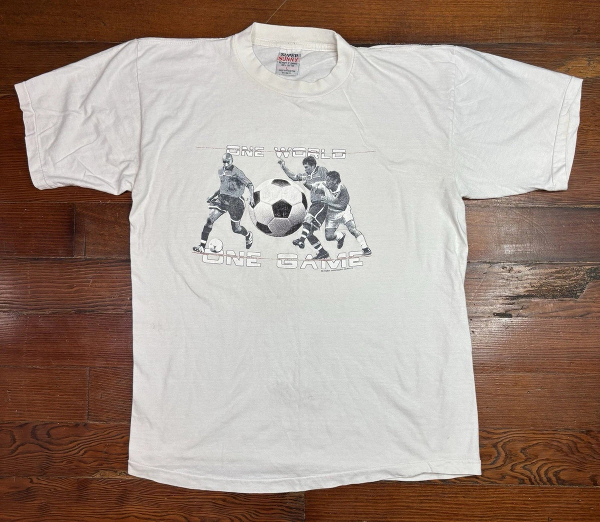 VTG 90’s ONE WORLD ONE GAME WORLD CUP Soccer Men’s Size L Unisex , , , Long Sleeve Tee