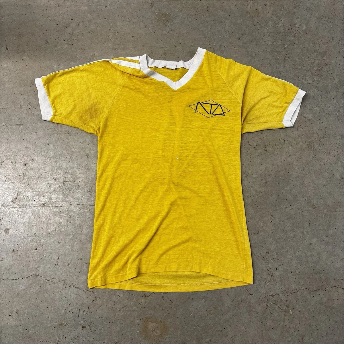 Vintage 70s 80s Blank Yellow V Neck Ringer Size Medium Soccer Style Unisex , , , Long Sleeve Tee